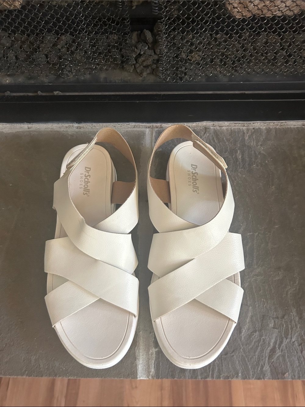 Dr. Scholl's White Crisscross Slingback Sandals Size 7.5